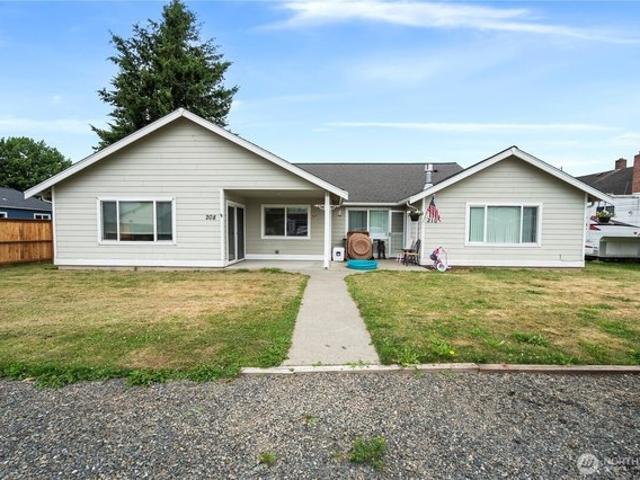 House for sale in Sumas, Washington