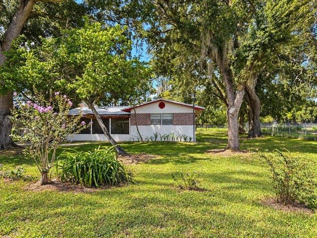 House for sale in Barber Quarters, Okeechobee
