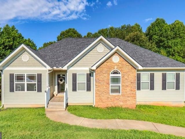 House for sale in Temple, Georgia