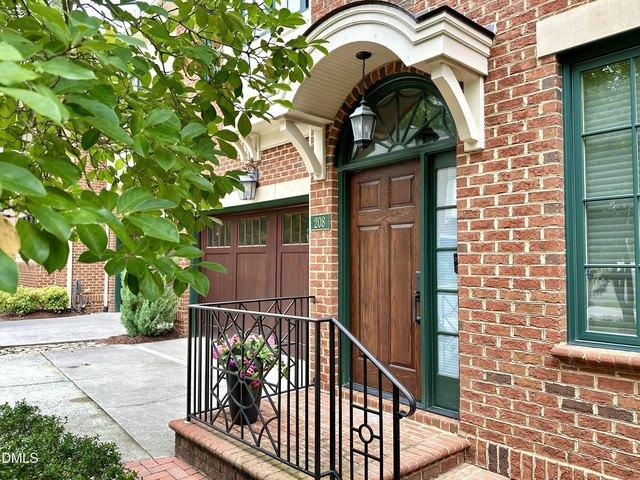 Townhouse for sale in Chapel Hill, North Carolina