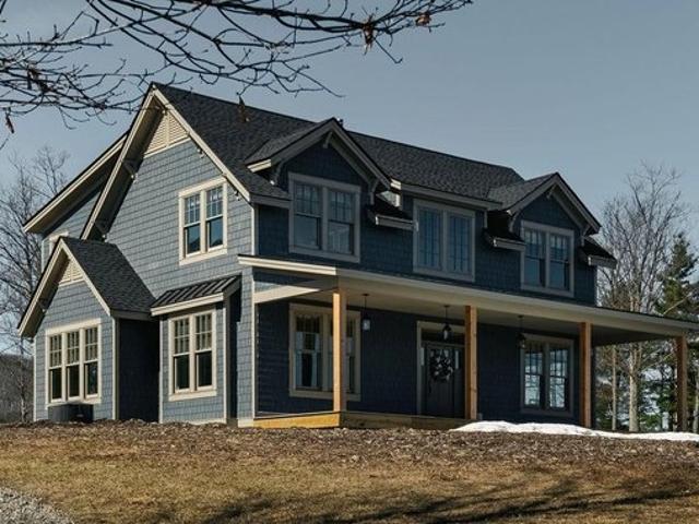 House for sale in Acra, New York