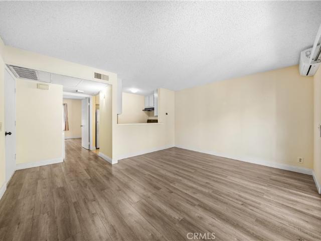 Condo for sale in Oak Creek, Irvine