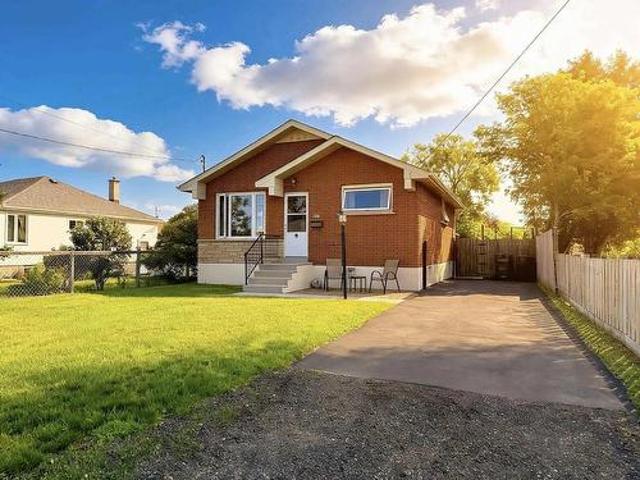 House for sale in Thunder Bay, Ontario