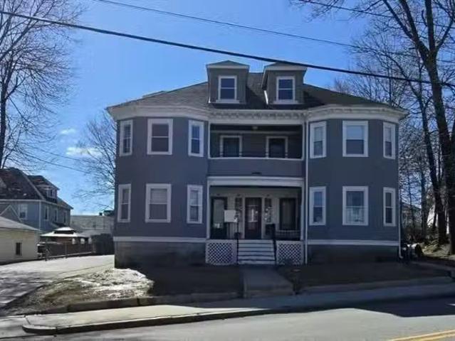 Apartment for rent in Lowell