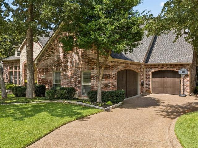 House for sale in Colleyville, Texas