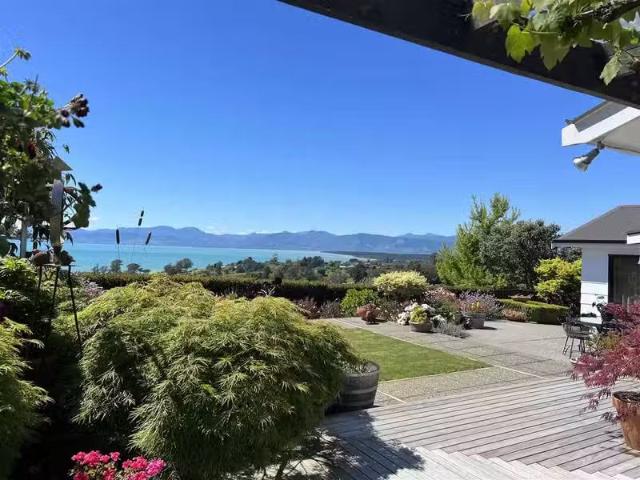 House for sale in Mapua, Tasman