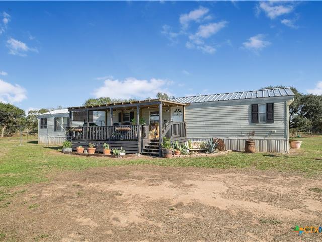 House for sale in Hallettsville, Lavaca County