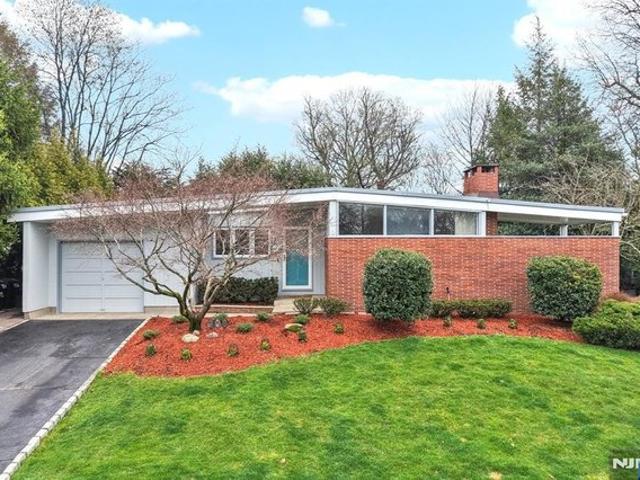 House for sale in Oradell, New Jersey