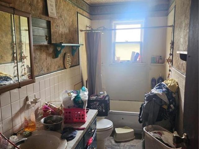 House for sale in Gentry, Missouri