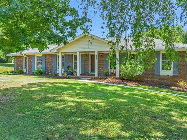 House for sale in Wilkesboro, North Carolina
