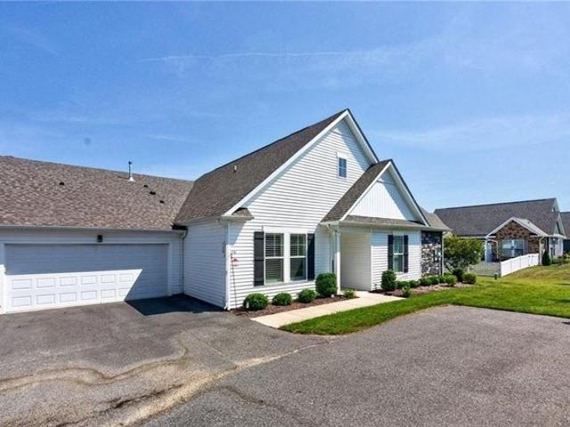 Townhouse for sale in Virginia