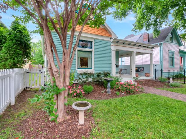Commercial for sale in Nashville