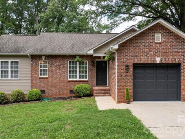 House for sale in Catawba, North Carolina
