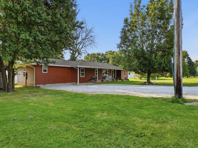 House for sale in Dadeville, Missouri