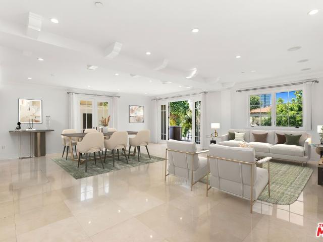 Condo for rent in Beverly Hills
