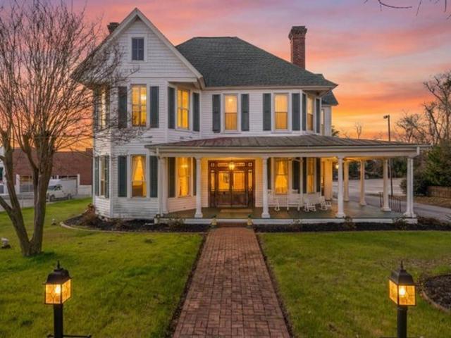 House for sale in Abbeville, South Carolina