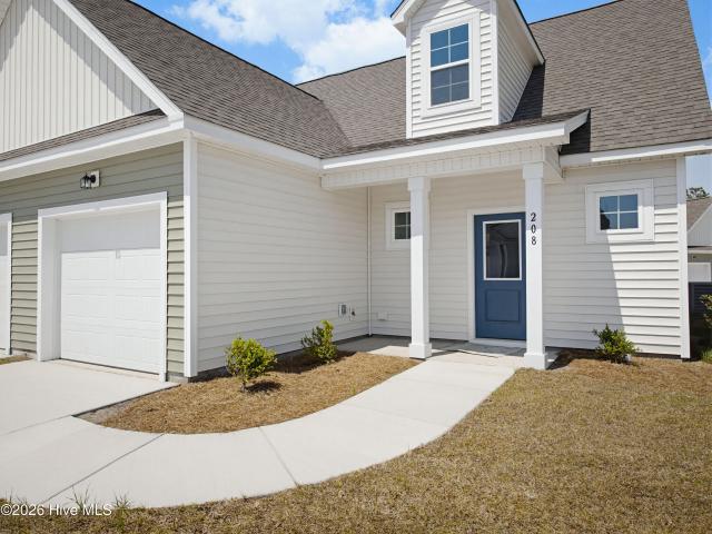 Townhouse for sale in Holly Ridge, North Carolina