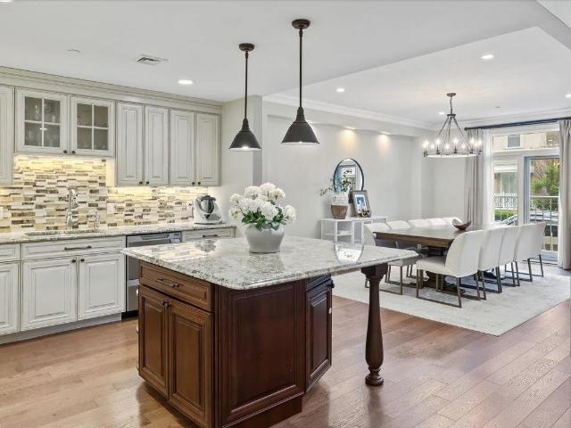 Condo for sale in Hudson, New Jersey