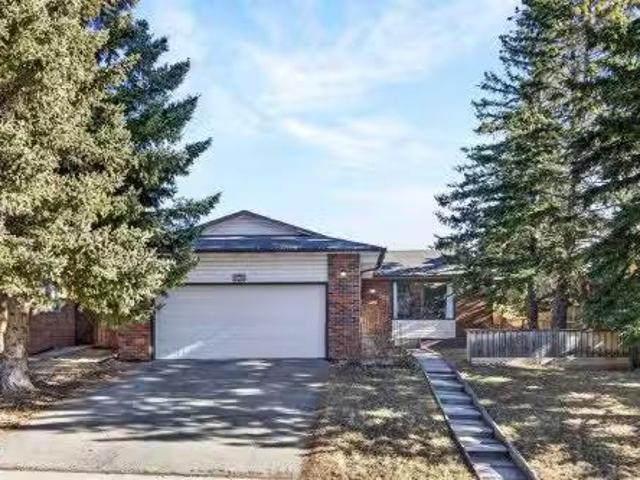 House for sale in Northwest, Alberta