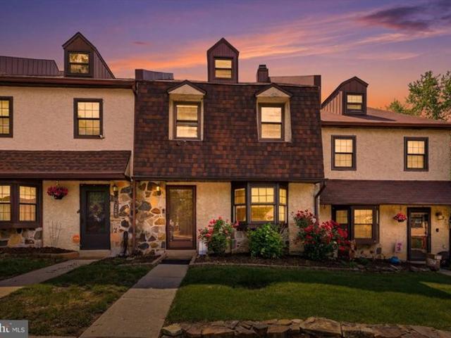 Townhouse for sale in Chester, Pennsylvania