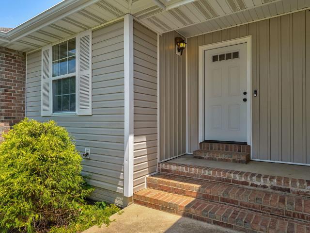 House for sale in Clever, Missouri