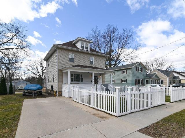 House for sale in Edgerton, Wisconsin