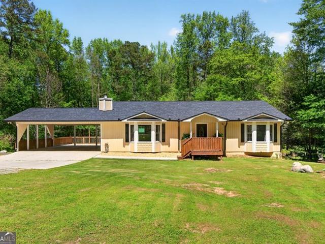 House for sale in Tyrone, Georgia
