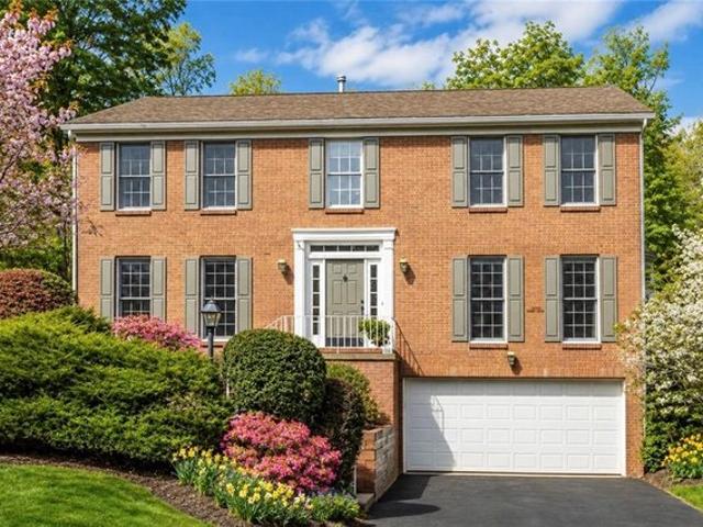 House for sale in Venetia, Pennsylvania