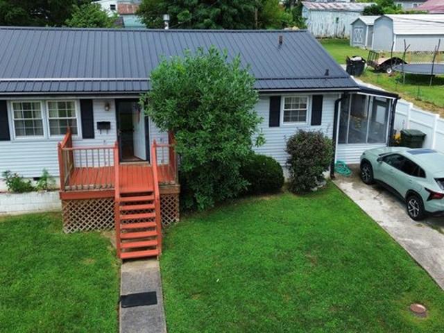 House for sale in Carlisle, Kentucky