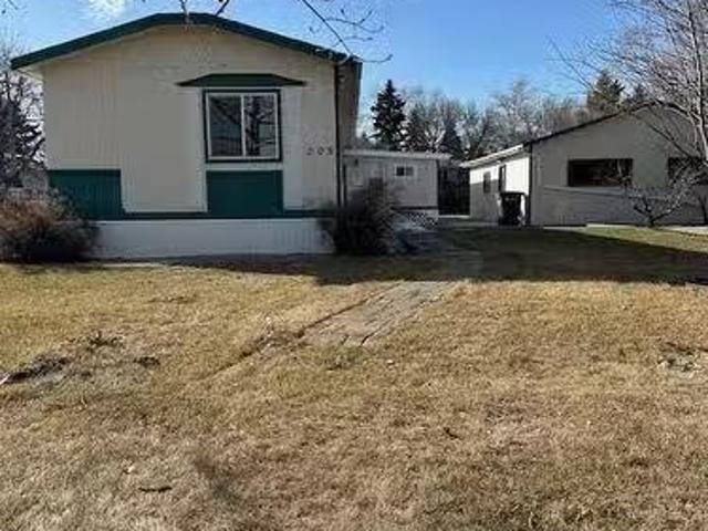 House for sale in Francis, Saskatchewan