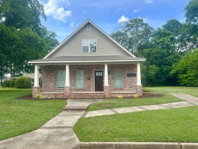 House for sale in Tuscumbia, Alabama