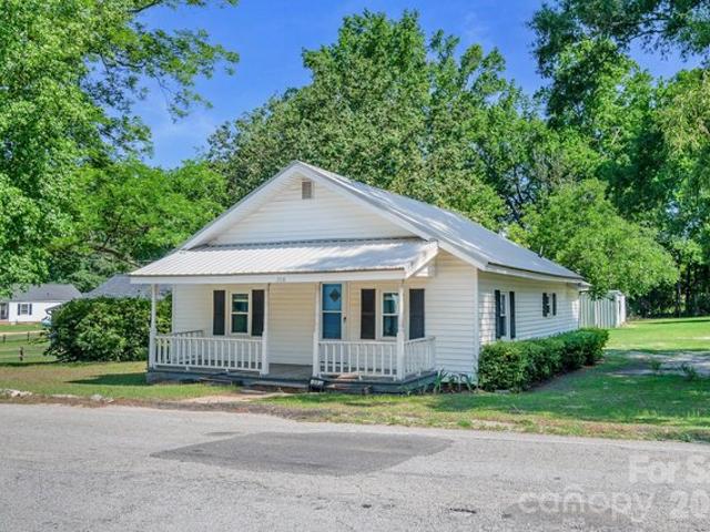 House for sale in Jefferson, South Carolina