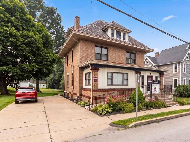 Commercial for sale in Zelienople, Pennsylvania