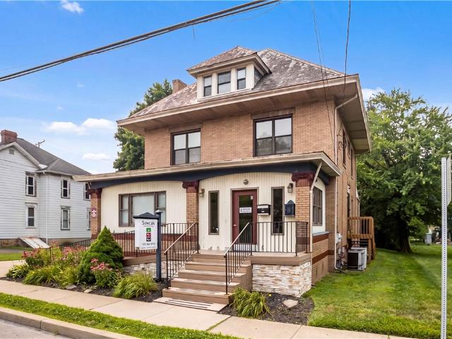 House for sale in Zelienople, Pennsylvania