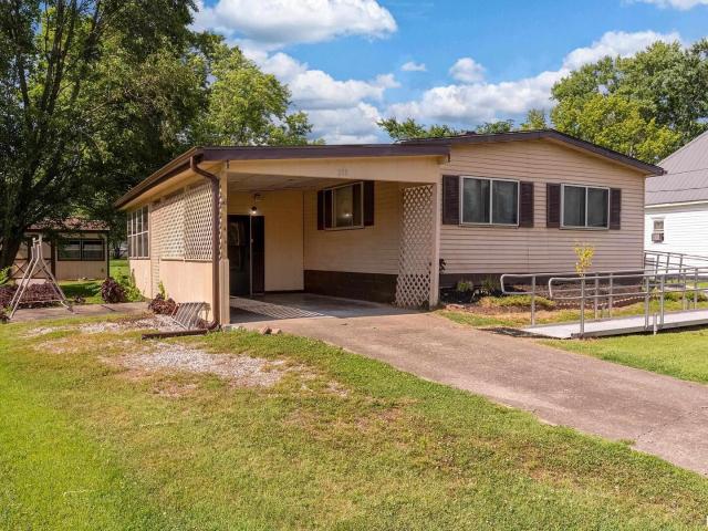House for sale in Pittsburg, Illinois