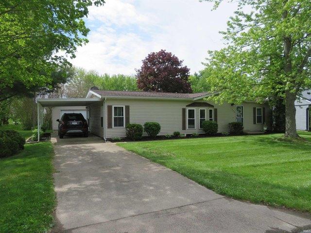 House for sale in South Whitley, Indiana