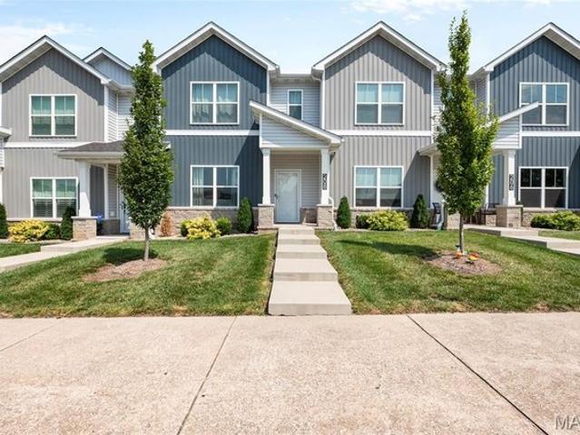 Townhouse for sale in O Fallon, Illinois