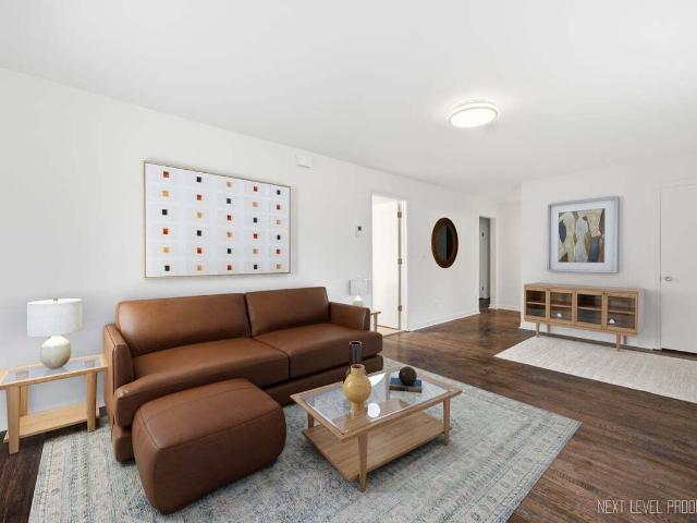 House for sale in North Aurora, Illinois