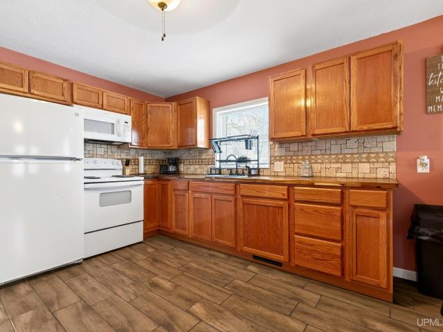 House for sale in McMillan Township, Luce County