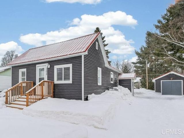 House for sale in Newberry, Michigan