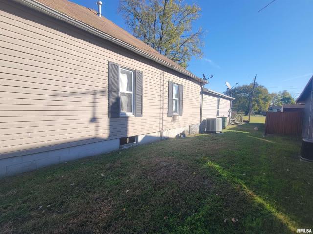 Property for sale in Hurst, Illinois