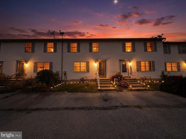 Townhouse for sale in Blandon, Maidencreek Township
