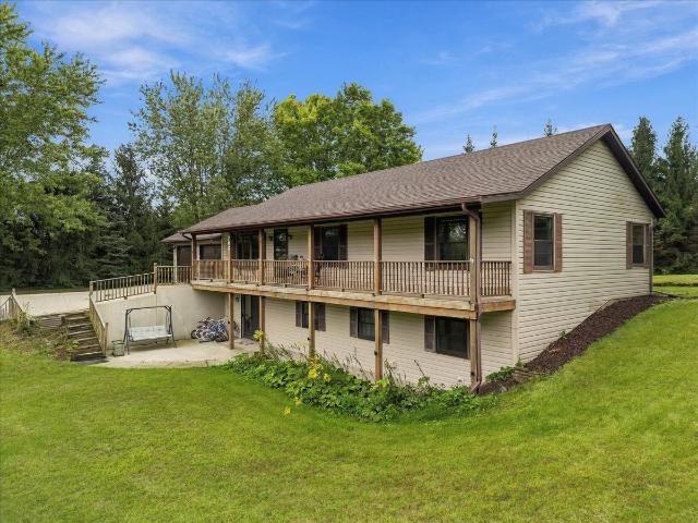 House for sale in Dixon, Ogle County