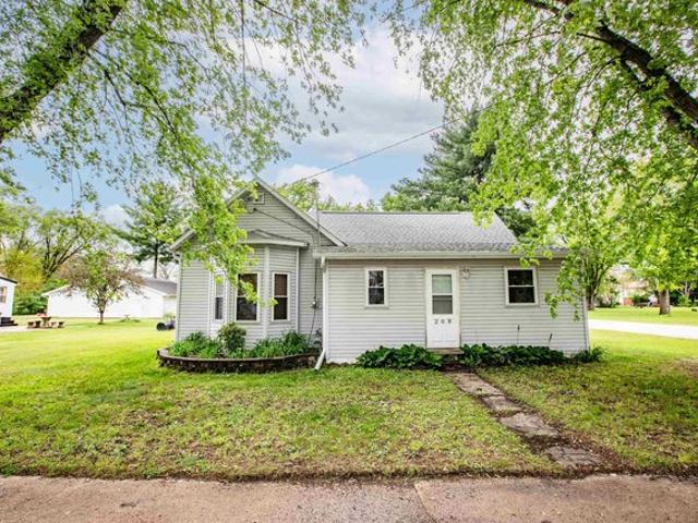 House for sale in Avoca, Wisconsin