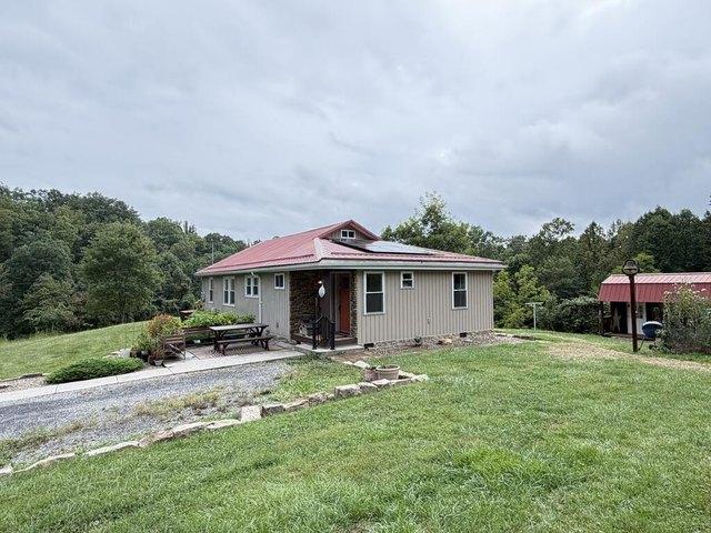 House for sale in Scarbro, Fayette County