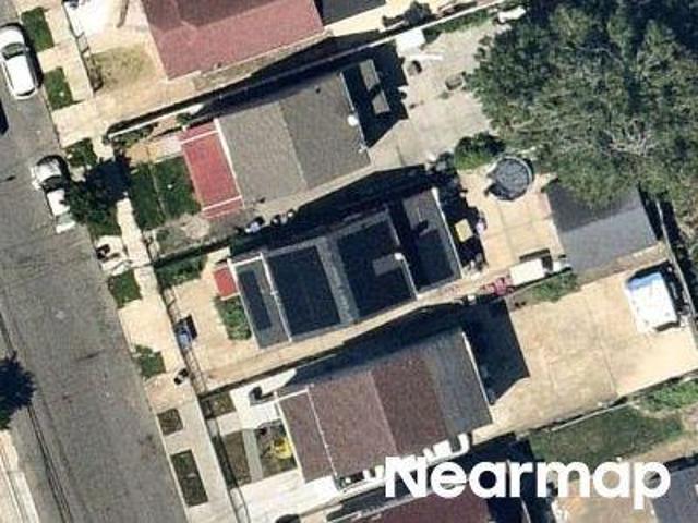 House for sale in Queens County, New York