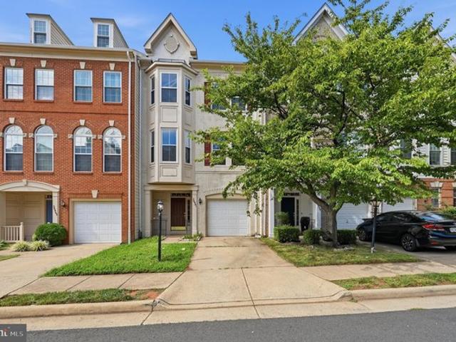 Townhouse for sale in Sterling, Loudoun County