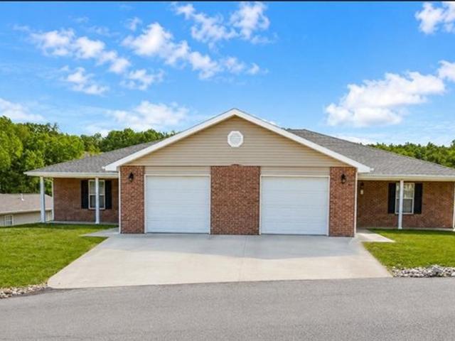 House for sale in Saint Robert, Missouri