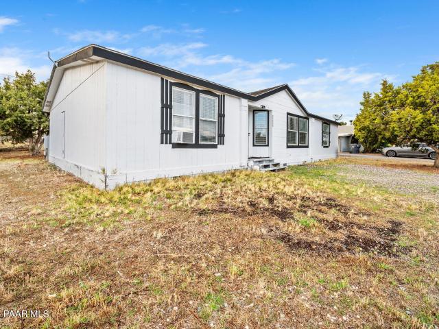 House for sale in Mayer