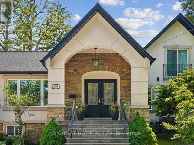 House for sale in Mississauga, Ontario